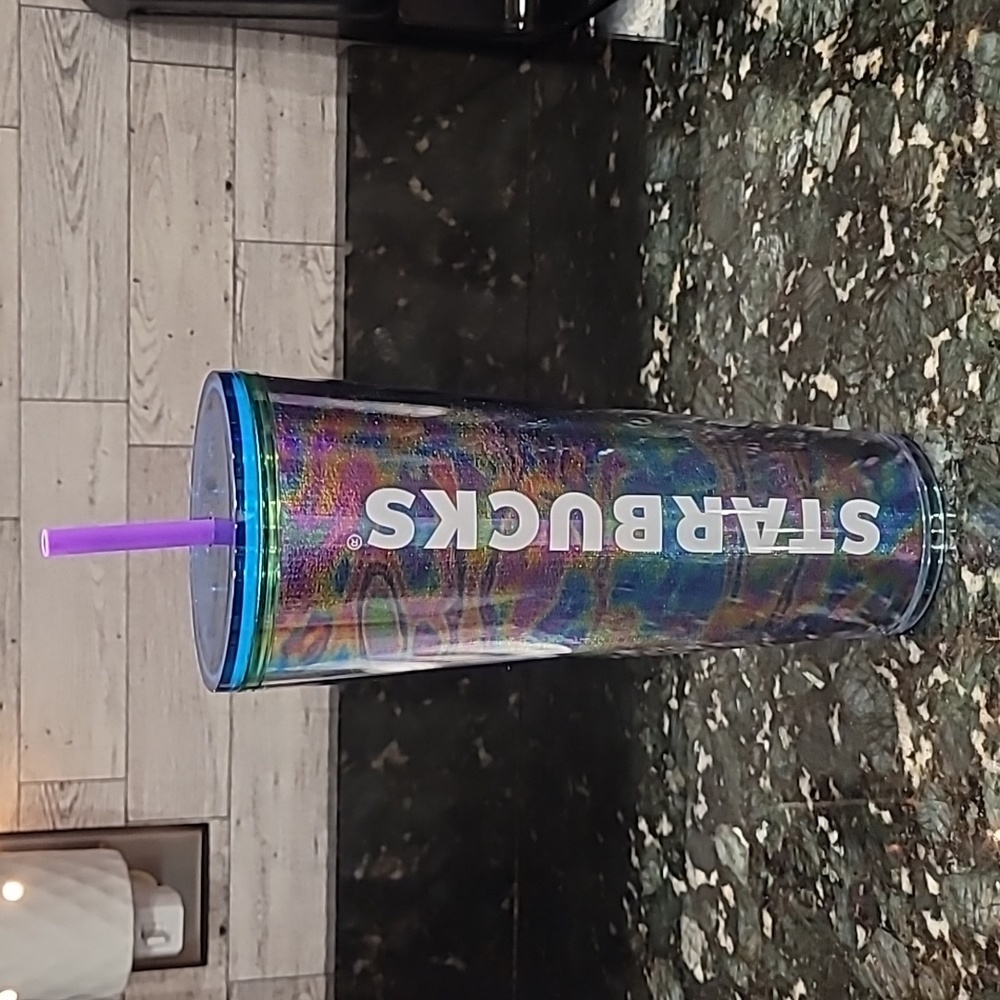 Starbucks Summer 2023 Iridescent Rainbow Cold Cup 24Oz NWT